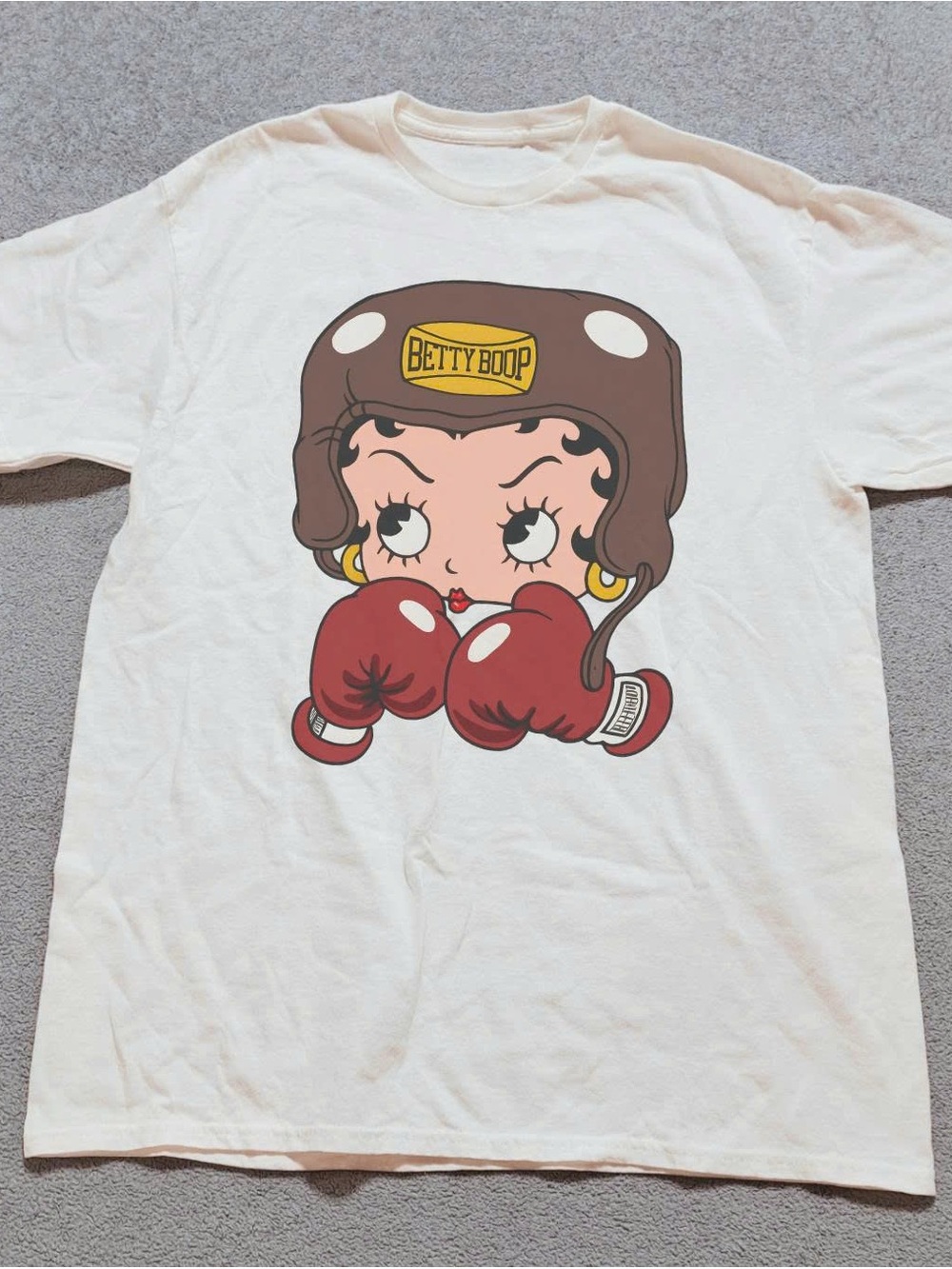 Betty Boop Cream Tee with Brown Helmet and Red Gloves